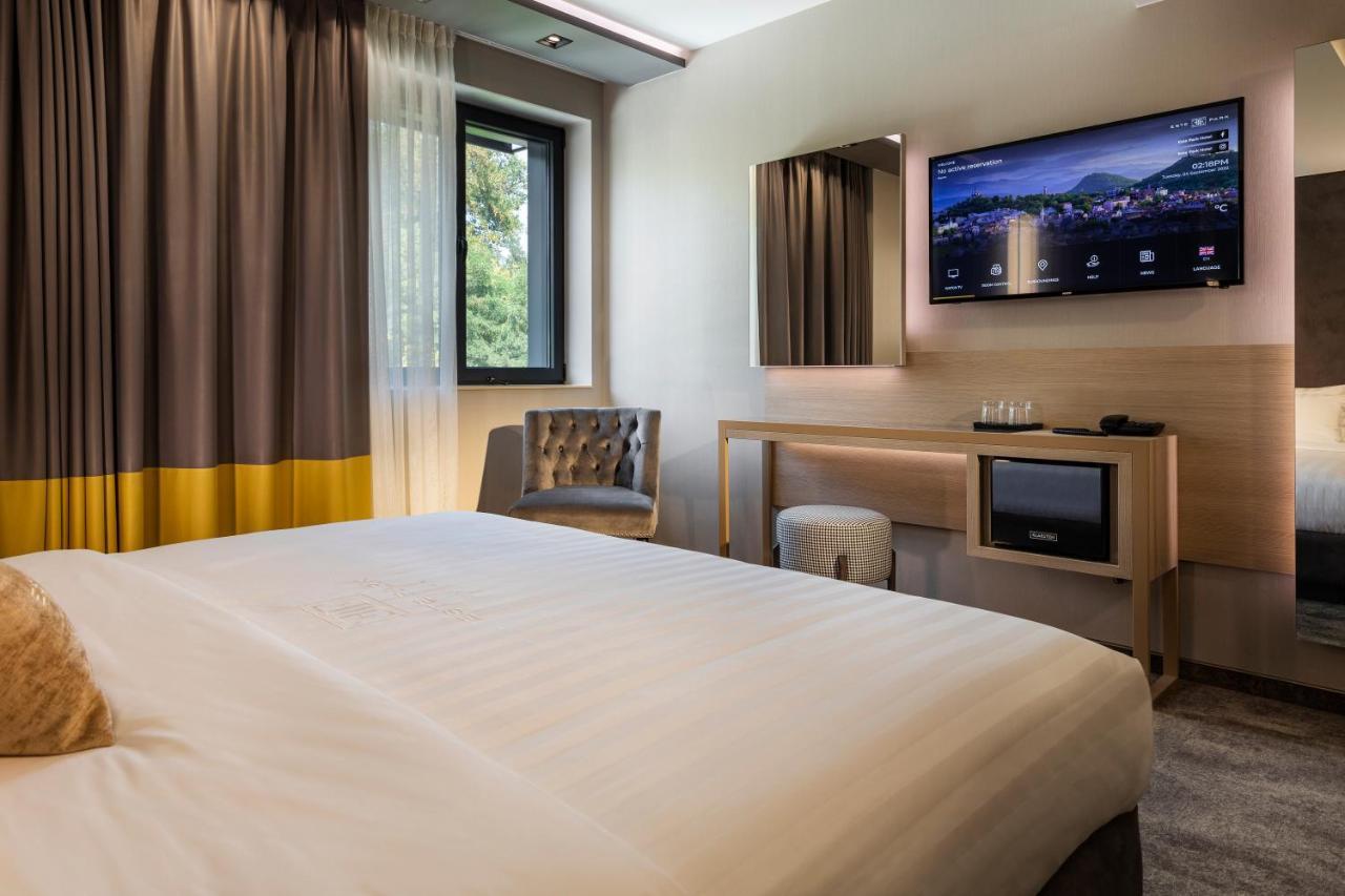 Este Park Hotel: Urban Chic Luxury with Parking Near Shopping Mall Plovdiv Exterior photo