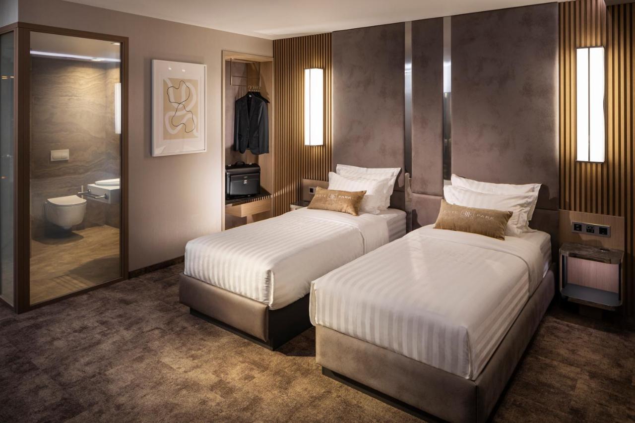 Este Park Hotel: Urban Chic Luxury with Parking Near Shopping Mall Plovdiv Exterior photo